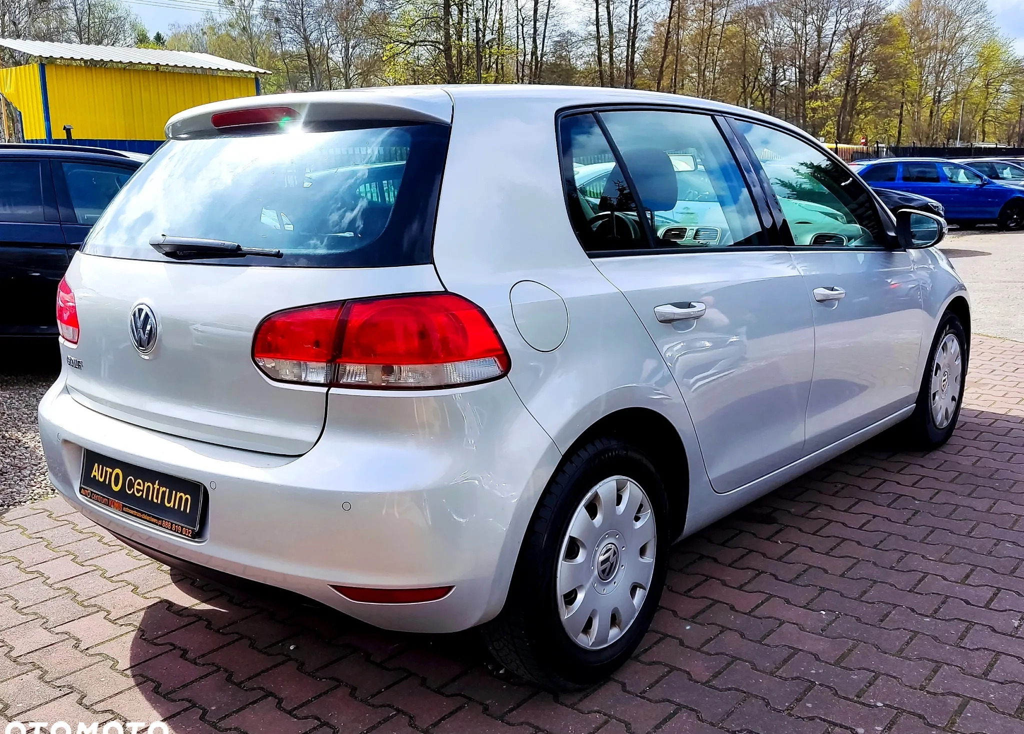 Volkswagen Golf cena 23900 przebieg: 208000, rok produkcji 2010 z Gryfino małe 29